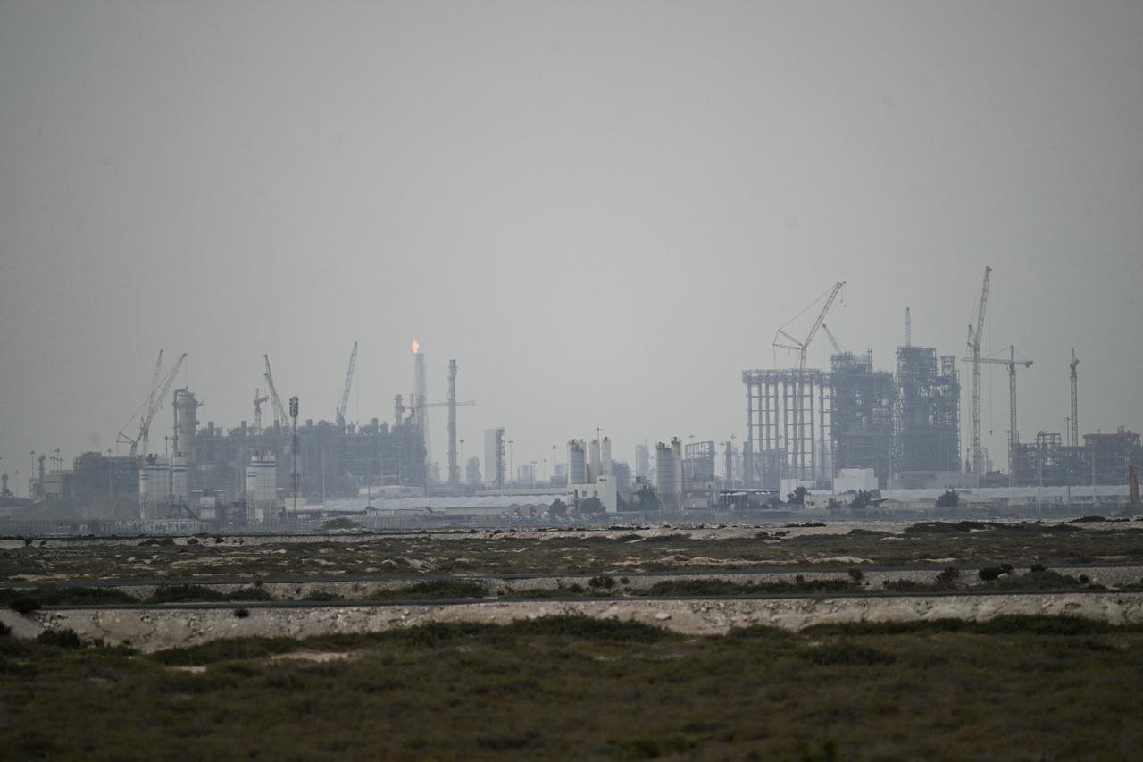 मध्यपूर्वमा श्रमिकहरूको सुरक्षा जोखिम बढेकोप्रति चिन्ता