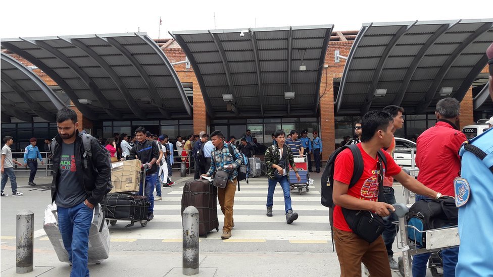 वैदेशिक रोजगारीमा जानेको संख्यामा भारी गिरावट