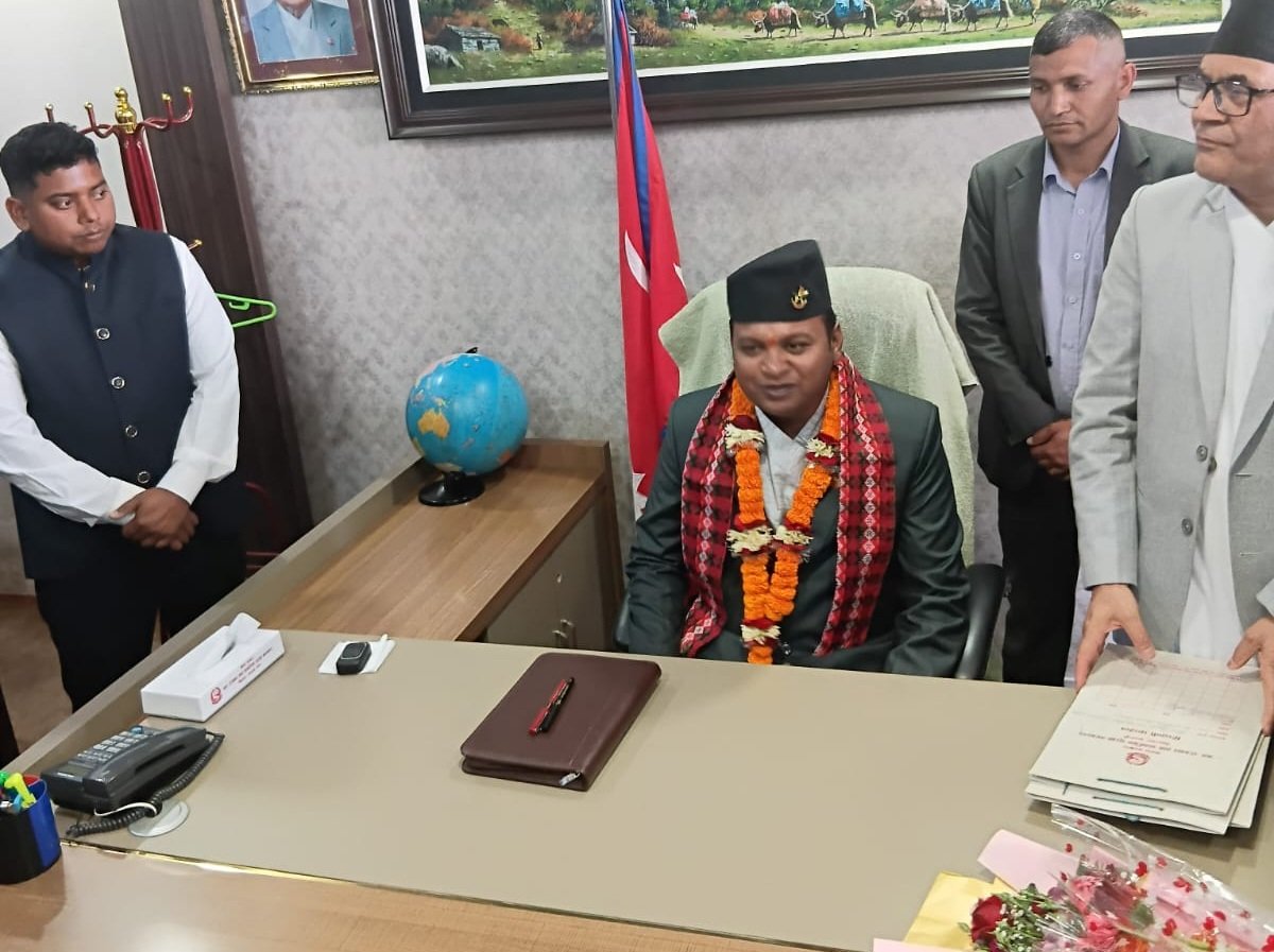 वैदेशिक रोजगार क्षेत्रका समस्या समाधान गर्ने नवनियुक्त श्रममन्त्री साहको प्रतिबद्धता