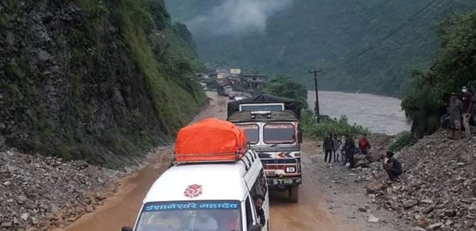 काठमाडौं देखि मुग्लिङसम्मको सडकखण्ड पूर्ण रुपमा सुचारु