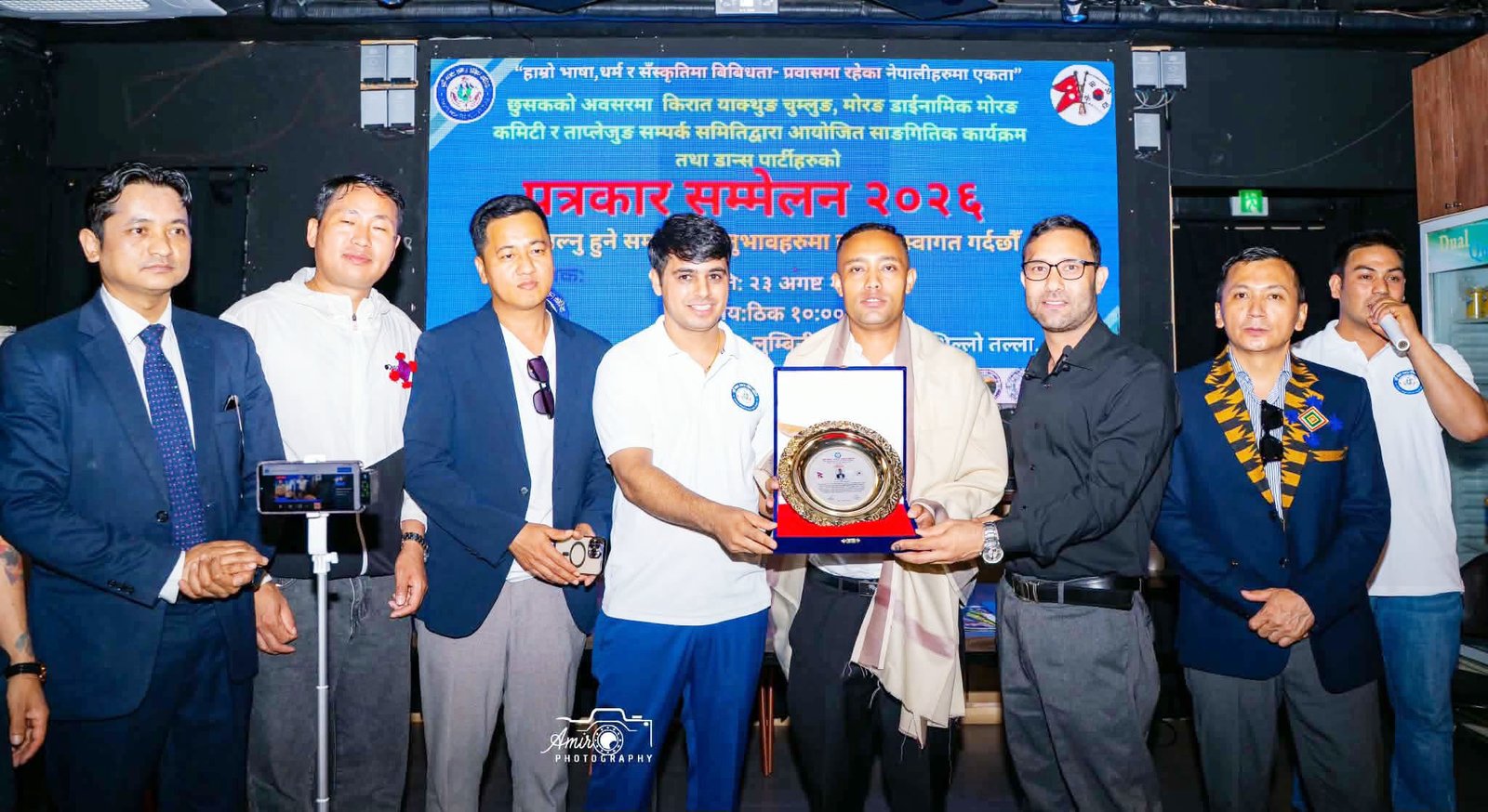 सामाजिक सेवा र परोपकारी पत्रकारितामा योगदान पुर्‍याएको भन्दै सन्तोष खड्का सम्मानित